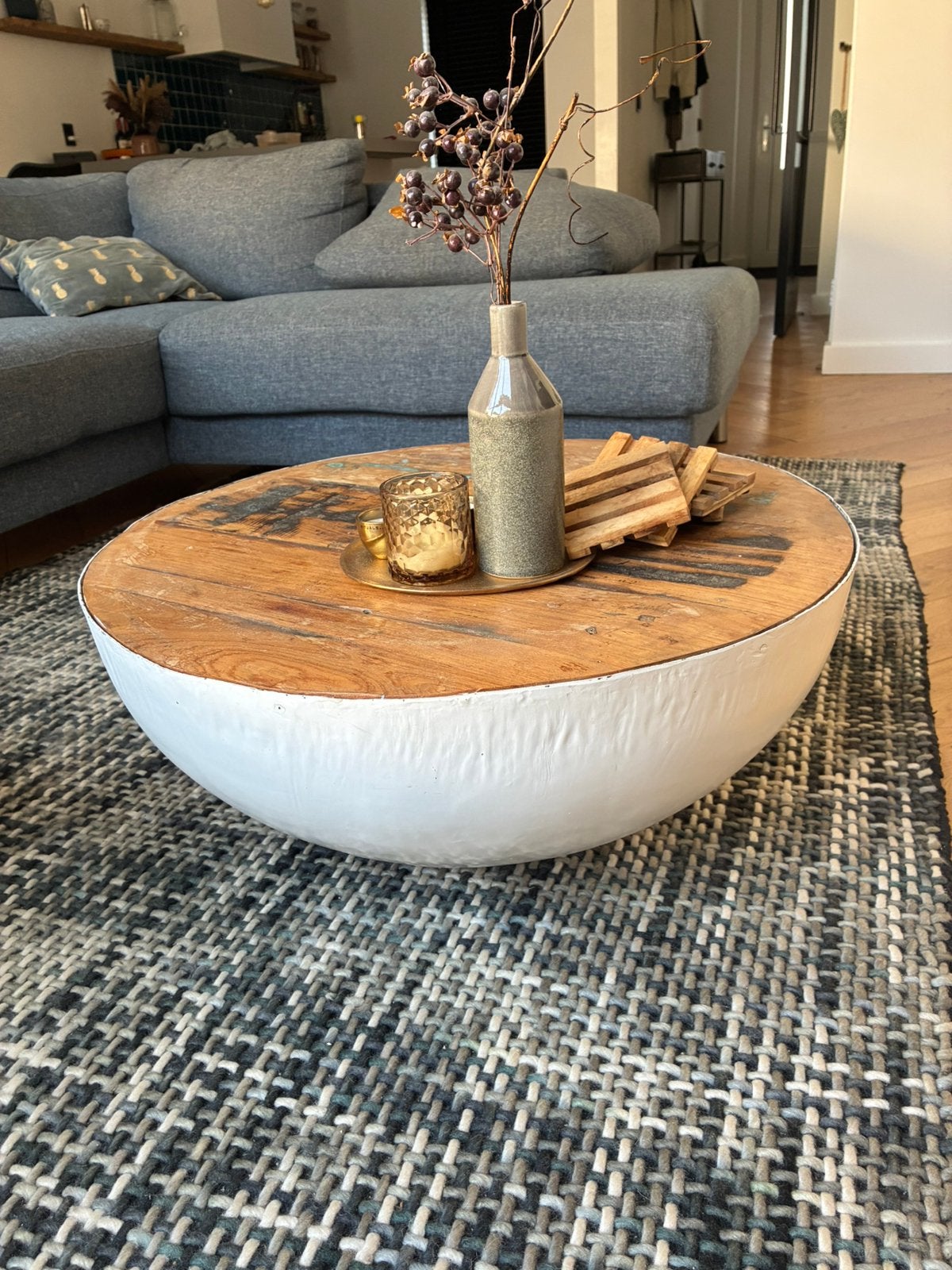 Salontafel halve bol wit metaal / hout, Ophalen, 50 tot 100 cm, Rond, Zo goed als nieuw