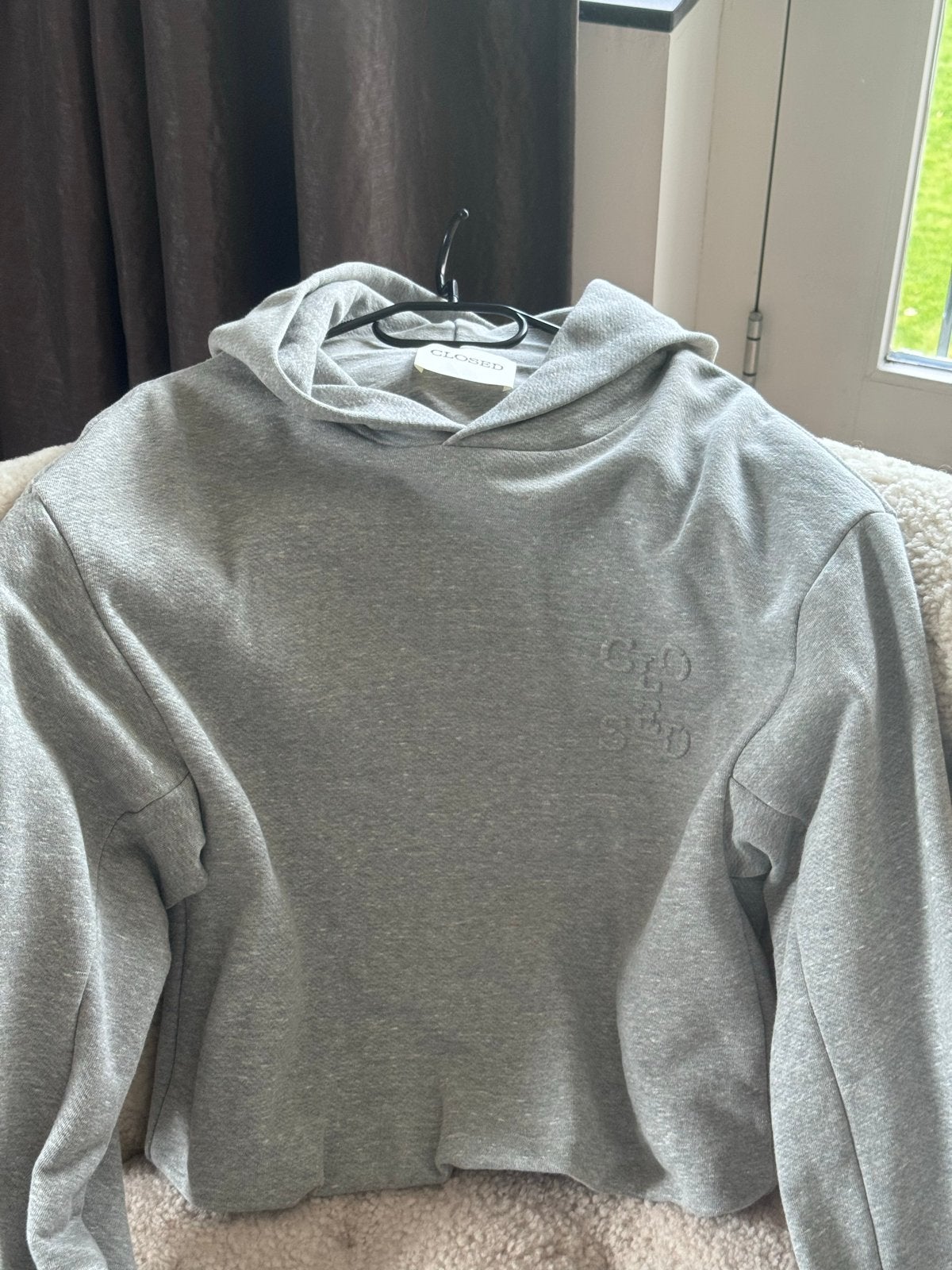 Closed hoodie grijs maat L, Kleding | Dames, Truien en Vesten, Ophalen of Verzenden, Nieuw, Maat 42/44 (L), Grijs