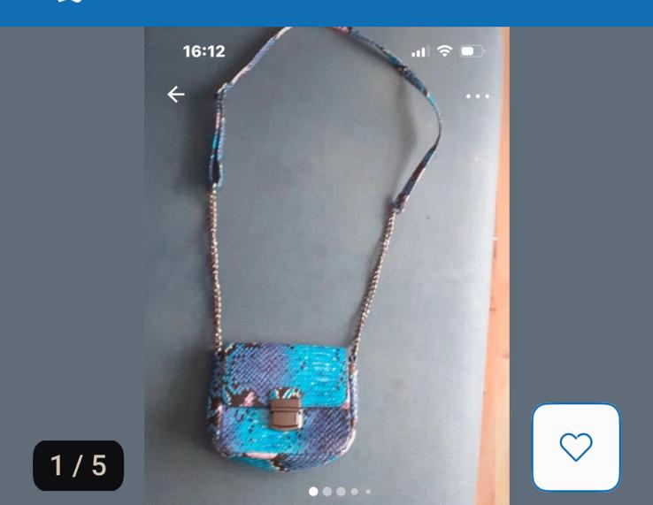 Nieuw tasje, Sieraden, Tassen en Uiterlijk, Tassen | Damestassen, Ophalen of Verzenden, Zo goed als nieuw, Paars, Schoudertasje