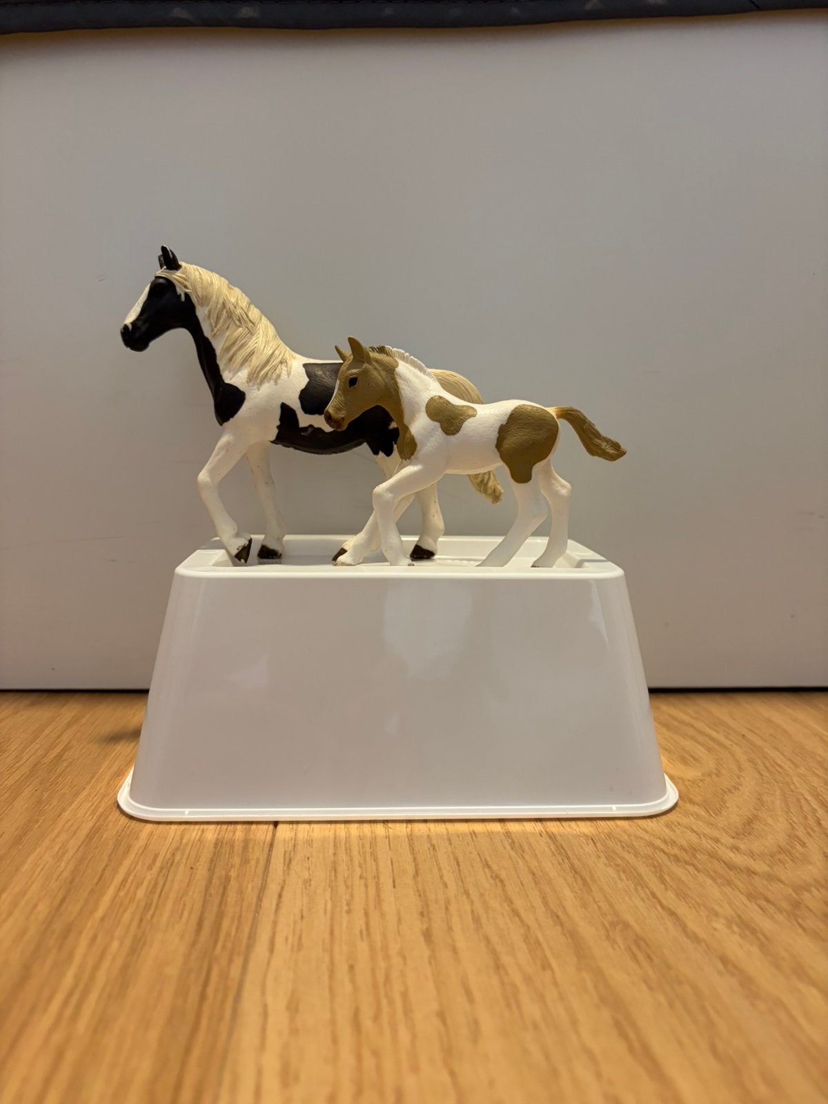 Gevlekt paard met veulen, schleich ., Verzamelen, Ophalen, Gebruikt