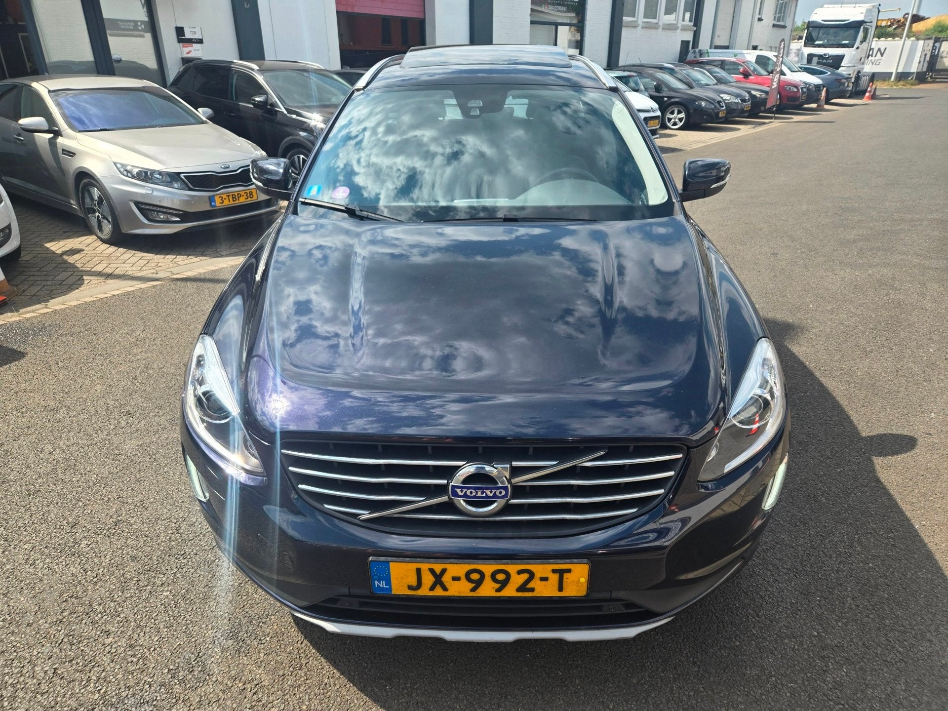 Volvo XC60 2.0 T5 R-Design|Dealer Onderh|, Auto's, Euro 6, 1969 cc, Blauw, Bedrijf
