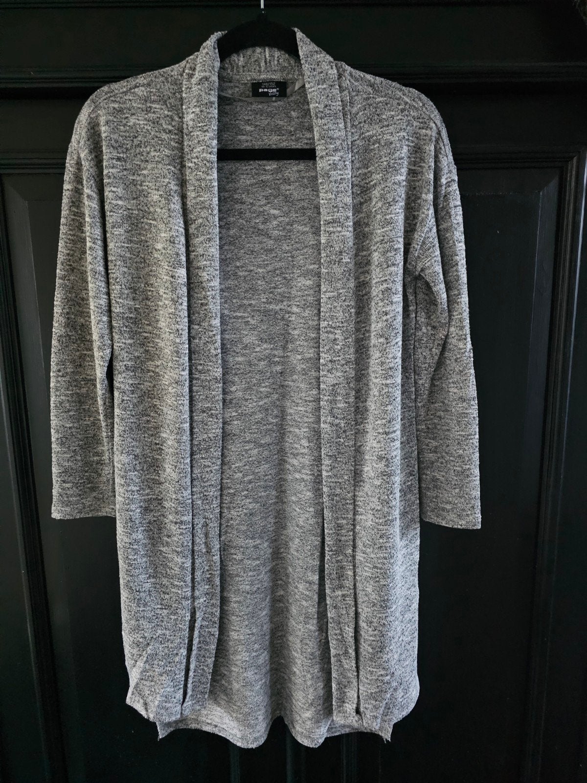 Grijs vest maat 146/152., Meisje, Trui of Vest, Ophalen of Verzenden, Zo goed als nieuw