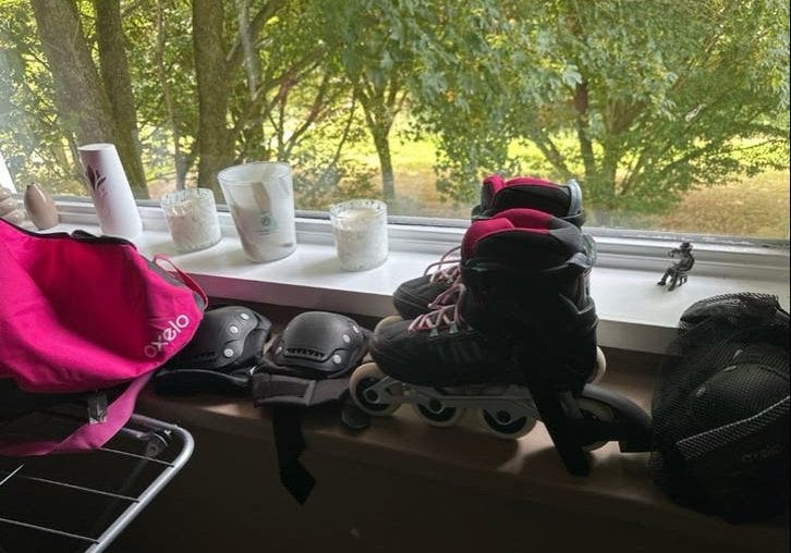 Inline skates met bescherming en tas, Overige merken, Gebruikt, Kinderen, Ophalen of Verzenden