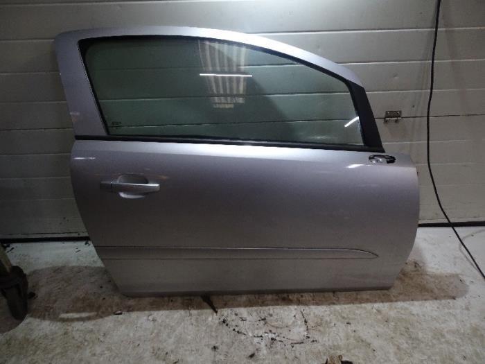 Portier 2Deurs rechts van een Opel Corsa (Z157), Auto-onderdelen, Gebruikt, -, Deur, -