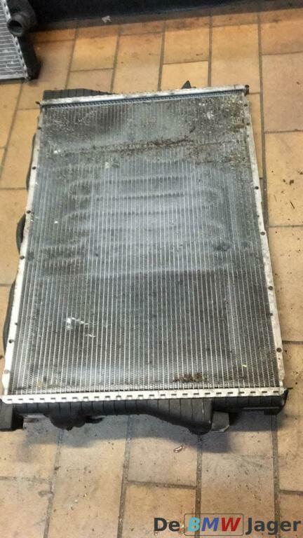 Radiateur BMW 5 7 serie E38 E39 benzine 17111702969, Gebruikt, Ophalen of Verzenden, BMW, BMW