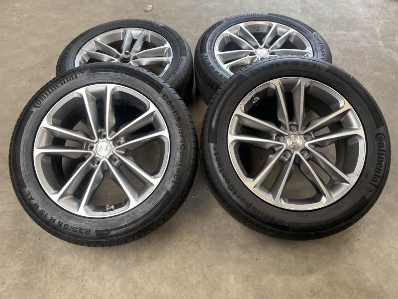 19 inch originele velgen Hyundai Santa Fe 235 55 19