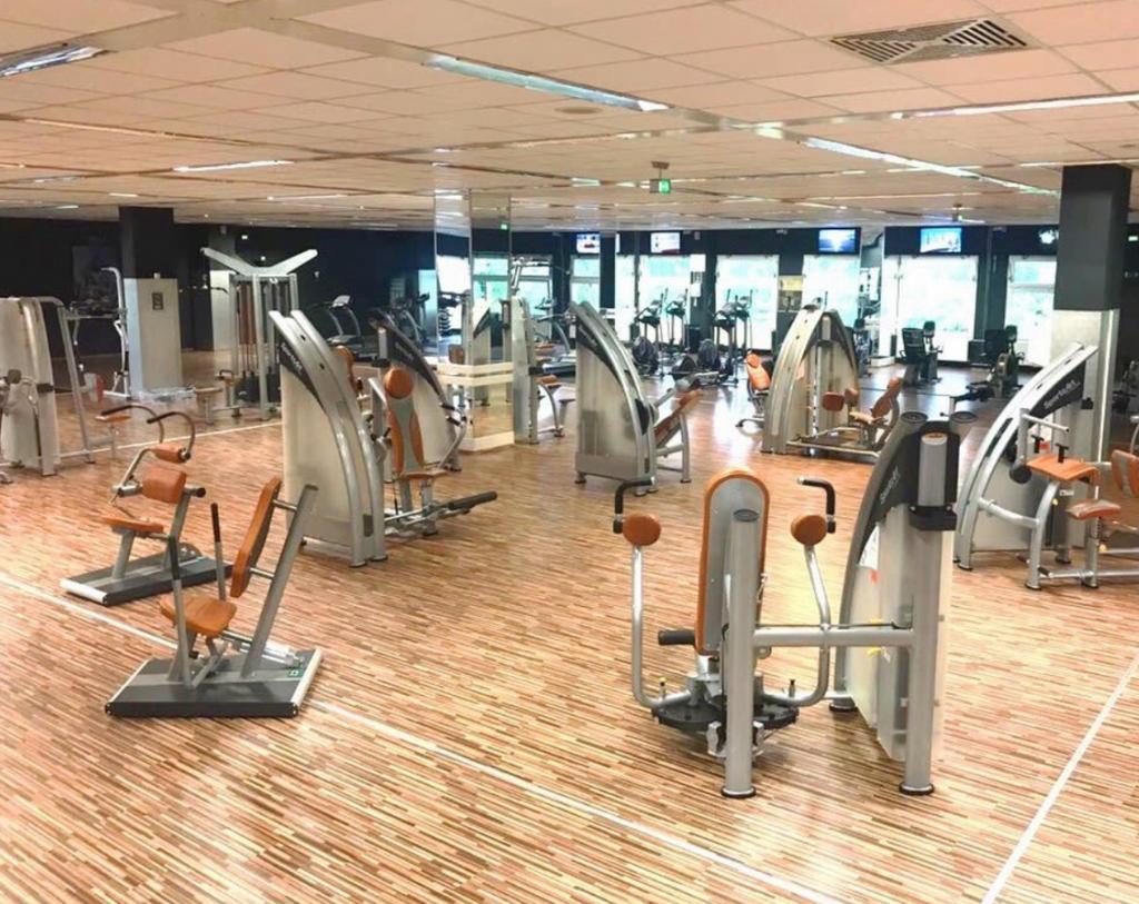 Complete Fitnessapparatuur voor Sportschool sportsart, Ophalen, Krachtstation