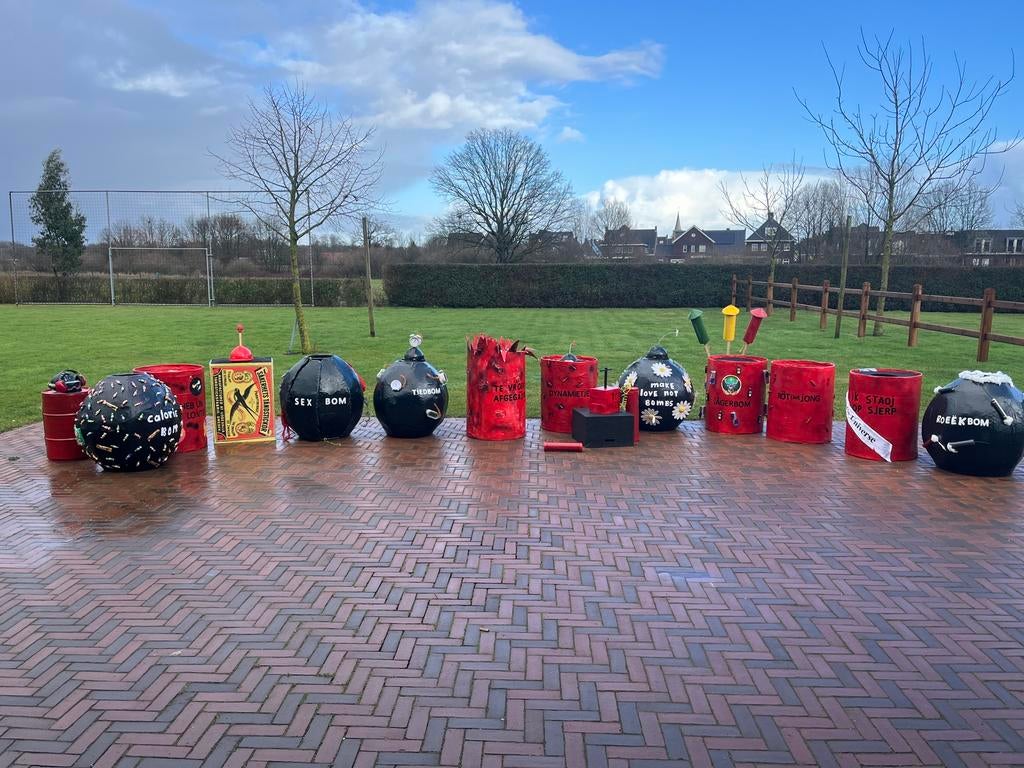Carnavalspakken loopgroep optocht, Ophalen, Carnaval