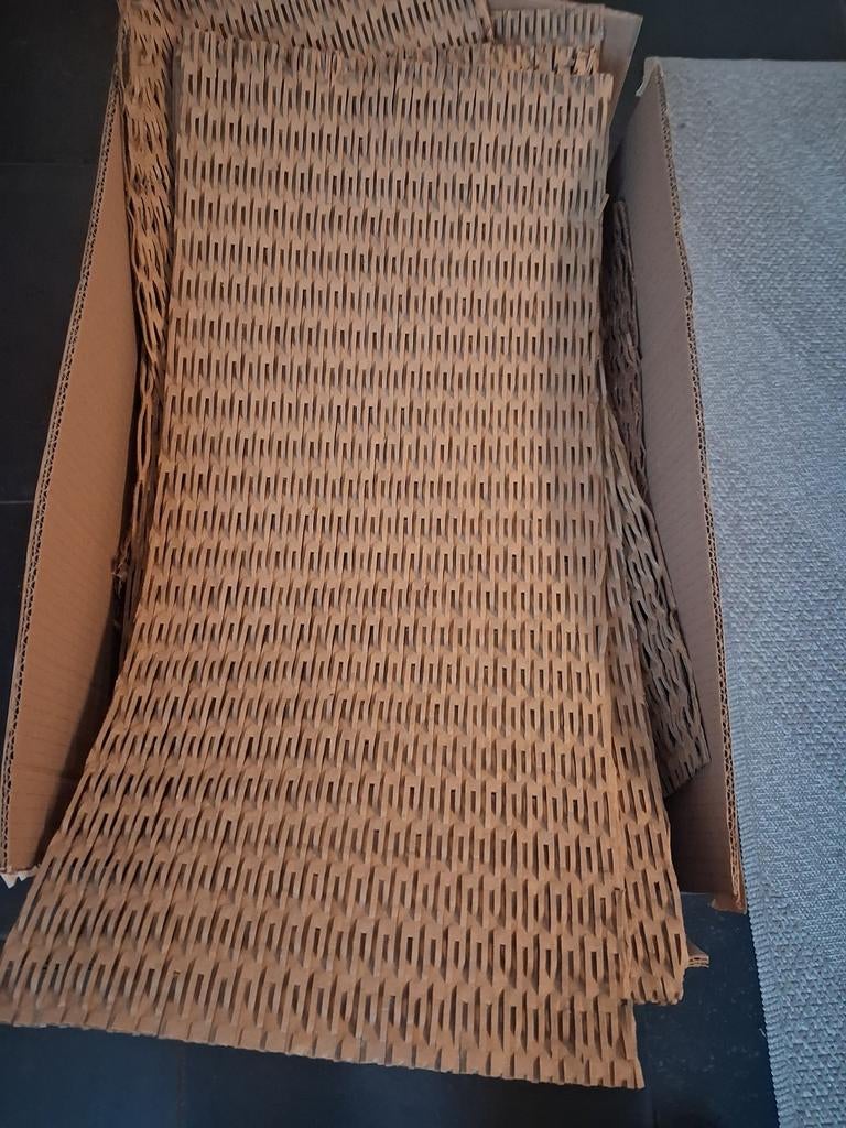 Schredder Karton Verpakkingsmateriaal, Doos, 100 cm of meer, 60 cm of meer, Ophalen of Verzenden