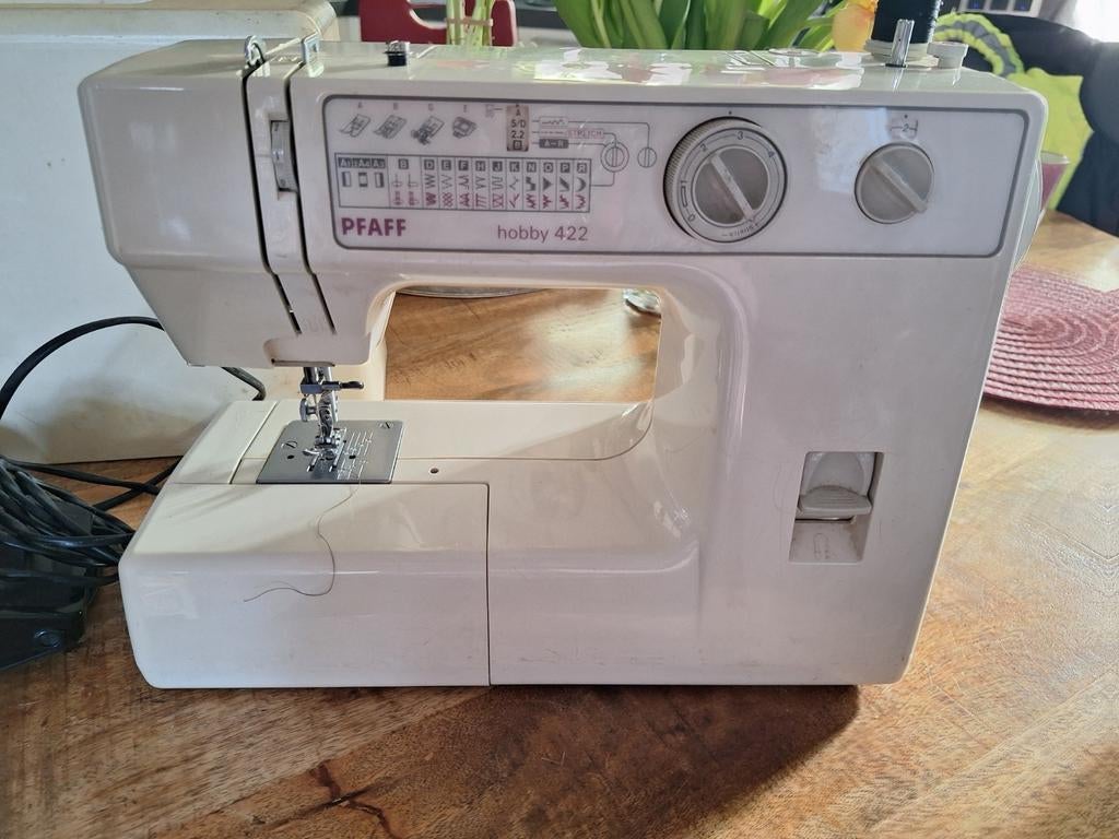Pfaff hobby 422 vintage naaimachine, Hobby en Vrije tijd, Naaimachines en Toebehoren, Ophalen of Verzenden, Gebruikt, Naaimachine