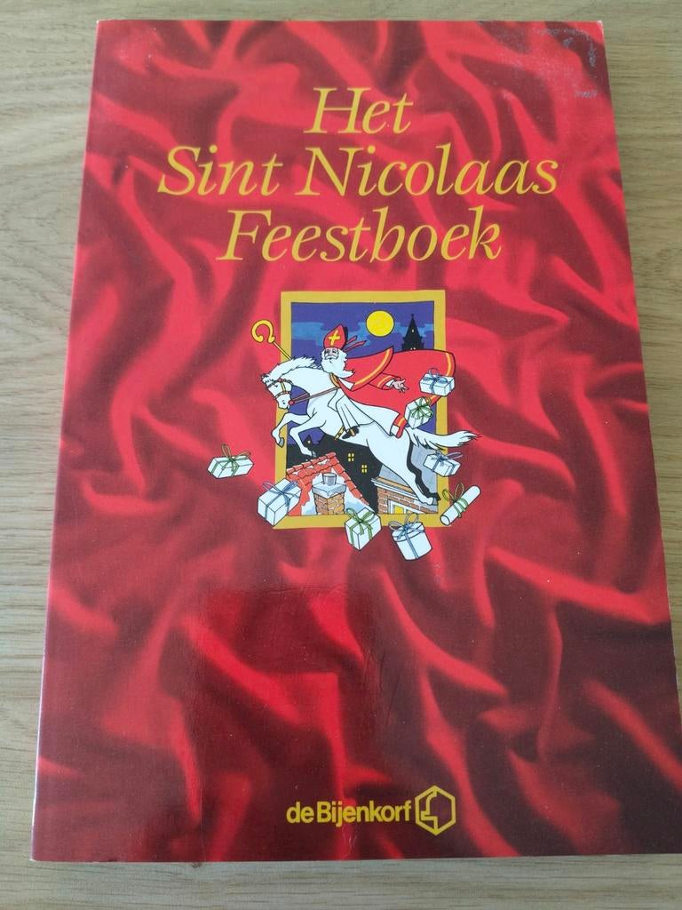 HET SINT NICOLAAS FEESTBOEK*DE BIJENKORF*SINTERKLAAS 1993, Verzenden, Zo goed als nieuw