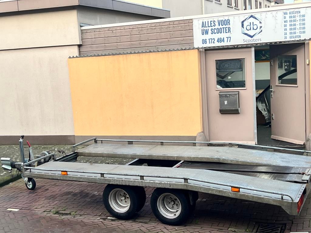 Auto ambulance witteveen aanhanger auto met lier, Auto diversen, Aanhangers en Bagagewagens, Ophalen of Verzenden, Zo goed als nieuw