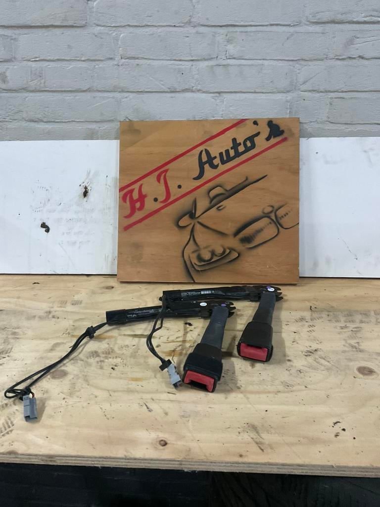 Gordelspanners voorzijde BMW E91 LCI 72117213563, Ophalen of Verzenden, Nieuw, BMW