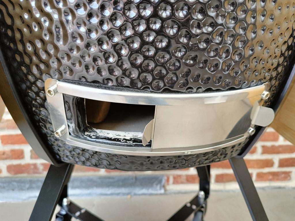 NIEUWE KAMADO LARGE 22INCH MET GARANTIE, Tuin en Terras, Houtskoolbarbecues, Ophalen of Verzenden, Nieuw, Overige, Met accessoires