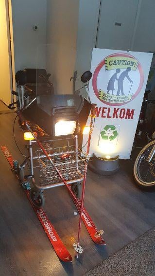 Rollator lichtgewicht, div tweedehands rollators vele merken, Diversen, Verpleegmiddelen, Nieuw, Ophalen
