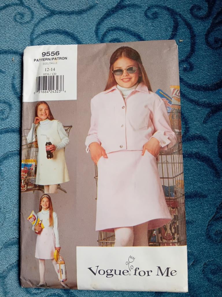 Vogue Meisjes Naaipatroon 9556 - Maat 12-14, Hobby en Vrije tijd, Kledingpatronen, Overige merken, Overige typen, Kind, Ophalen of Verzenden
