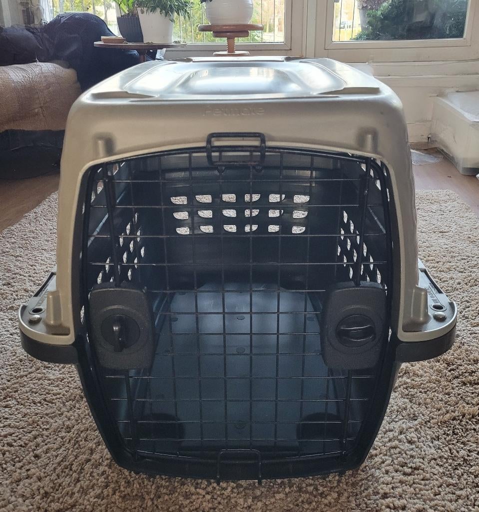 Petmate Compass kennel medium voor katten en honden, Dieren en Toebehoren, Transportboxen, Ophalen, Zo goed als nieuw