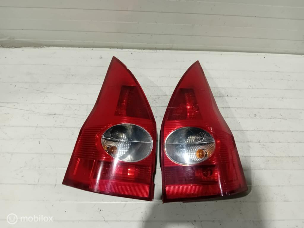 Achterlicht Renault Megane Grand Tour, Gebruikt, Ophalen of Verzenden