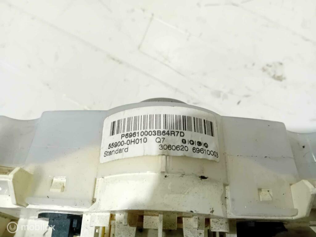 Bedieningspaneel kachel Peugeot 107 69610003, Auto-onderdelen, Ophalen of Verzenden, Gebruikt