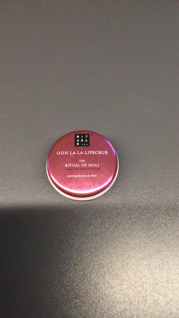 Ritual of Holi OOH LA LA LIPSCRUB Nieuw, Sieraden, Tassen en Uiterlijk, Uiterlijk | Lichaamsverzorging, Ophalen of Verzenden, Nieuw