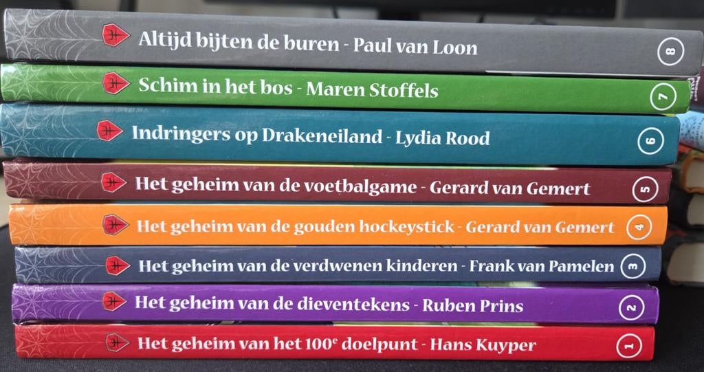 8 Kinderboeken - Paul van Loon, Maren Stoffels, etc., Ophalen, Gelezen, Diverse, Fictie algemeen