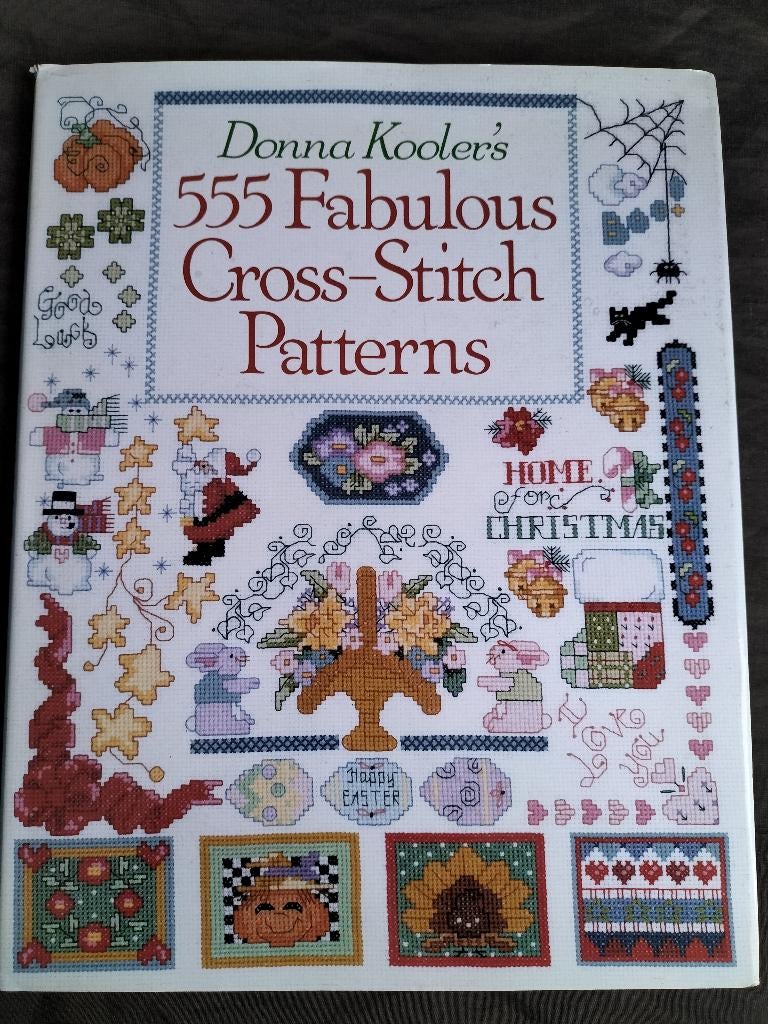 Donna Kooler's 555 Fabulous Cross-Stitch Patterns, Ophalen of Verzenden, Zo goed als nieuw, Borduren en Naaien, Donna Kooler
