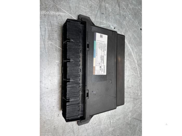 Module keyless vehicle van een Volvo V60, Gebruikt, -, -, Ophalen of Verzenden