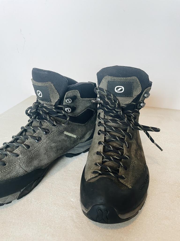 Scarpa Mojito Trail GTX 41,5 wandelschoenen, Ophalen of Verzenden, Zo goed als nieuw, Schoenen