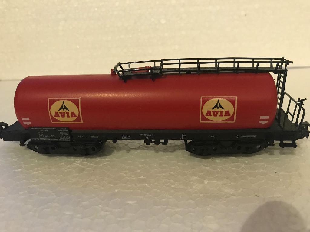 Marklin 4649 Duitse 4-assige AVIA ketelwagen (DB) (2x), Wisselstroom, Wagon, Ophalen of Verzenden, Zo goed als nieuw