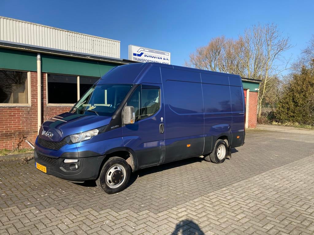 Iveco Daily 50c17 2015, Auto's, Bestelauto's, Achterwielaandrijving, 4 cilinders, Iveco, 11 km/l