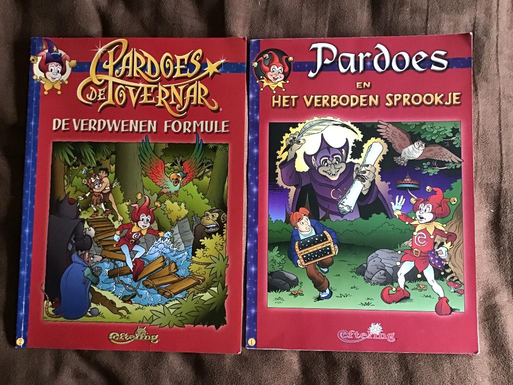 Volledige 2-delige Efteling uitgaves Pardoes, Verzamelen, Efteling, Zo goed als nieuw, Overige typen, Ophalen of Verzenden