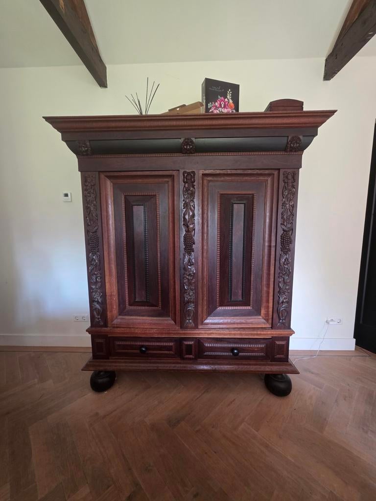 Antieke kast, Ophalen of Verzenden