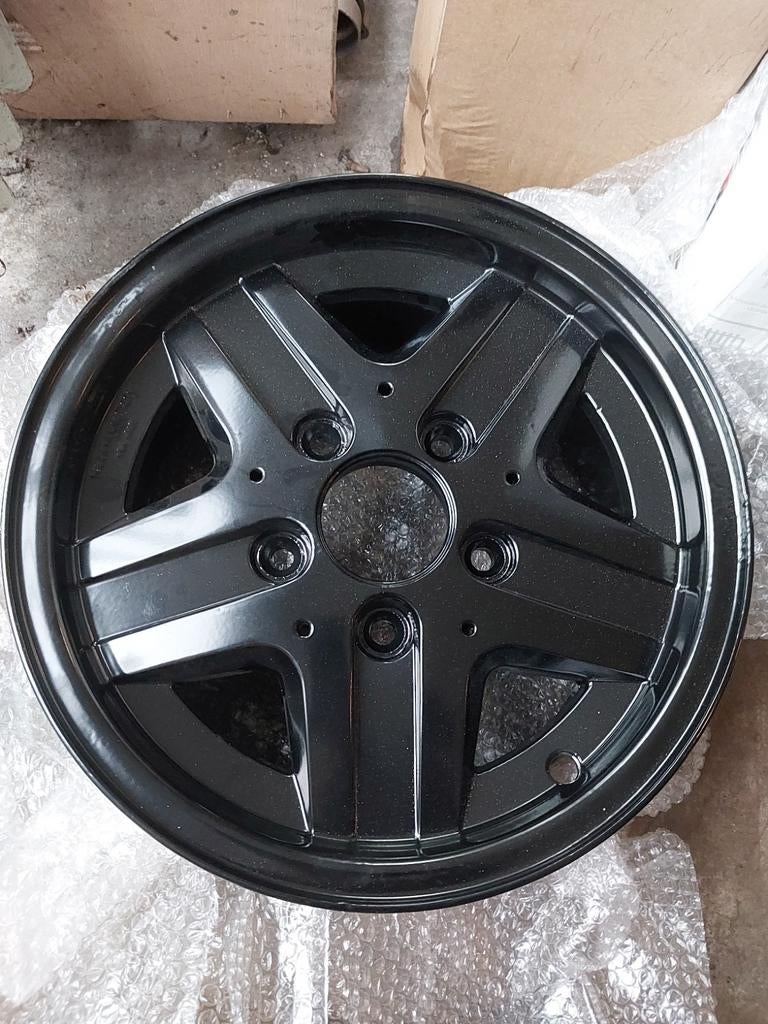 Mercedes G-klasse 460 lichtmetalen 15 inch velgen, Auto-onderdelen, Banden en Velgen, 15 inch, Velg(en), Nieuw, Info@g-wagen.nl