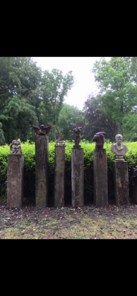 Gietijzeren en betonnen tuinvaas tuinvazen sokkel zuil beeld, Tuin en Terras, Tuinhekken en Hekwerk, Zo goed als nieuw, Tuinhek