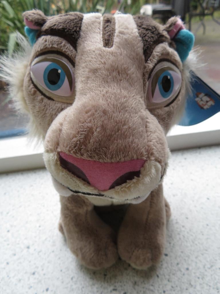 Ice Age Knuffel Sabeltandtijger Shira TCC Global Big Headz, Ophalen of Verzenden, Nieuw, Overige typen