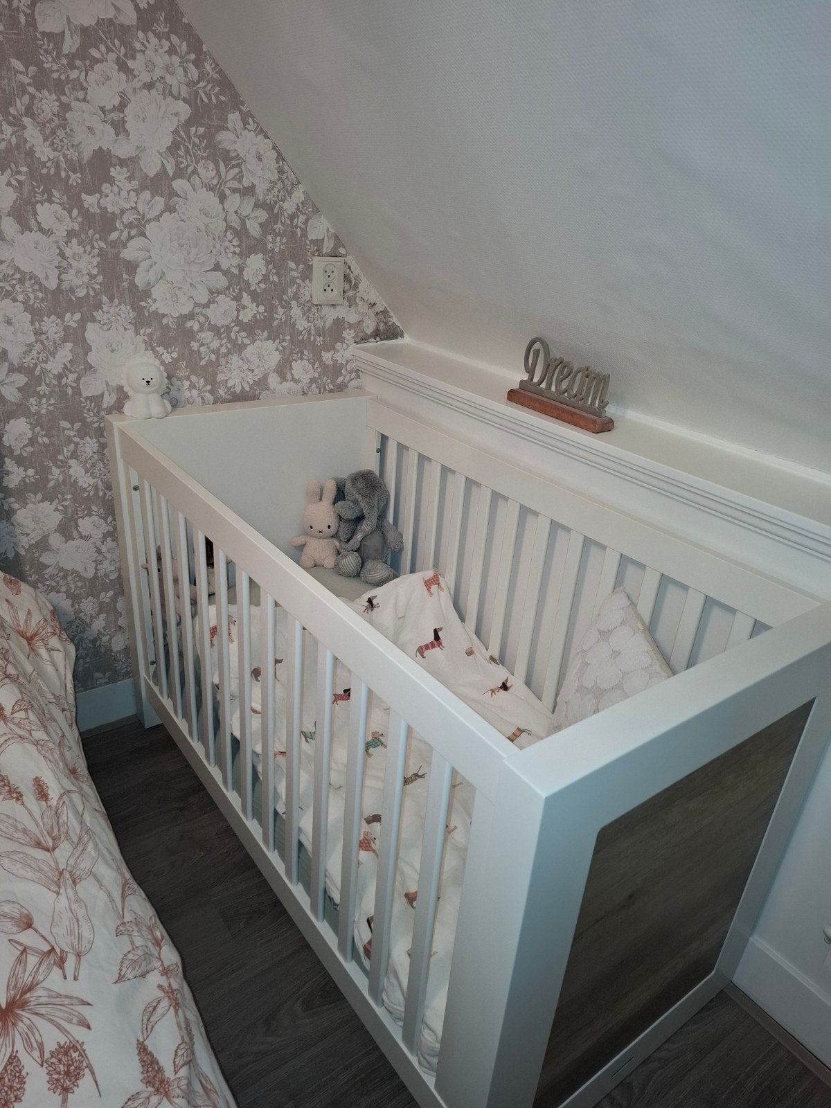 Prachtig Ledikant + Commode, Ophalen, Zo goed als nieuw, Minder dan 140 cm, Matras