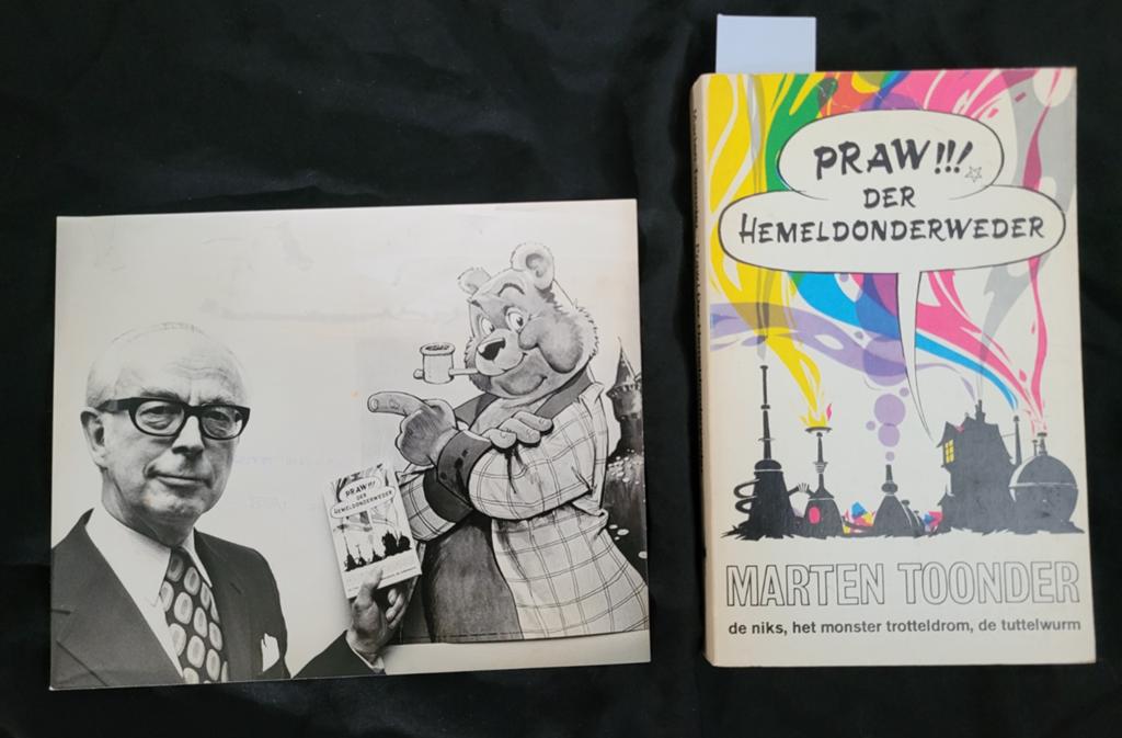 Marten Toonder Bommel Tom Poes gesigneerd persfoto, Boeken, Eén stripboek, Ophalen of Verzenden, Zo goed als nieuw