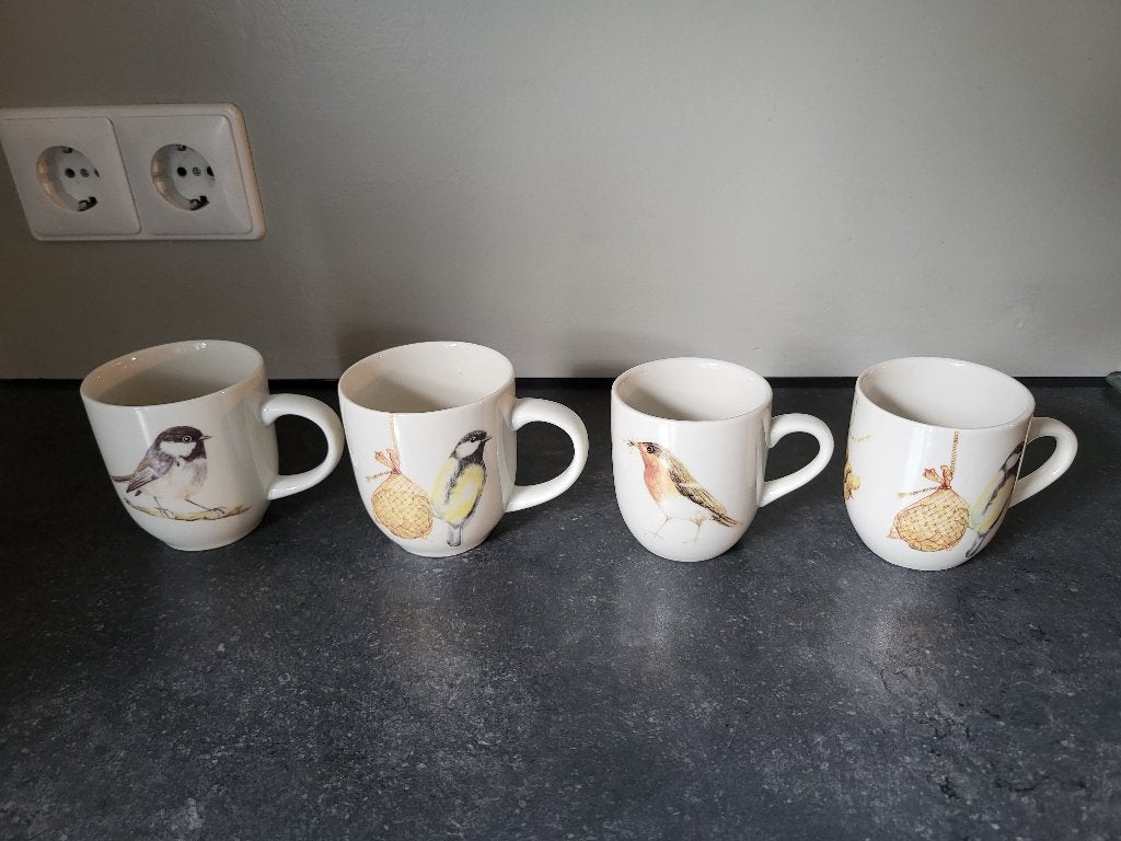 Jet by Ter Steege Winter Vogels Mokken Set van 4 Bieden, Huis en Inrichting, Gebruikt, Ophalen of Verzenden, Overige stijlen, Kop(pen) en/of Schotel(s)