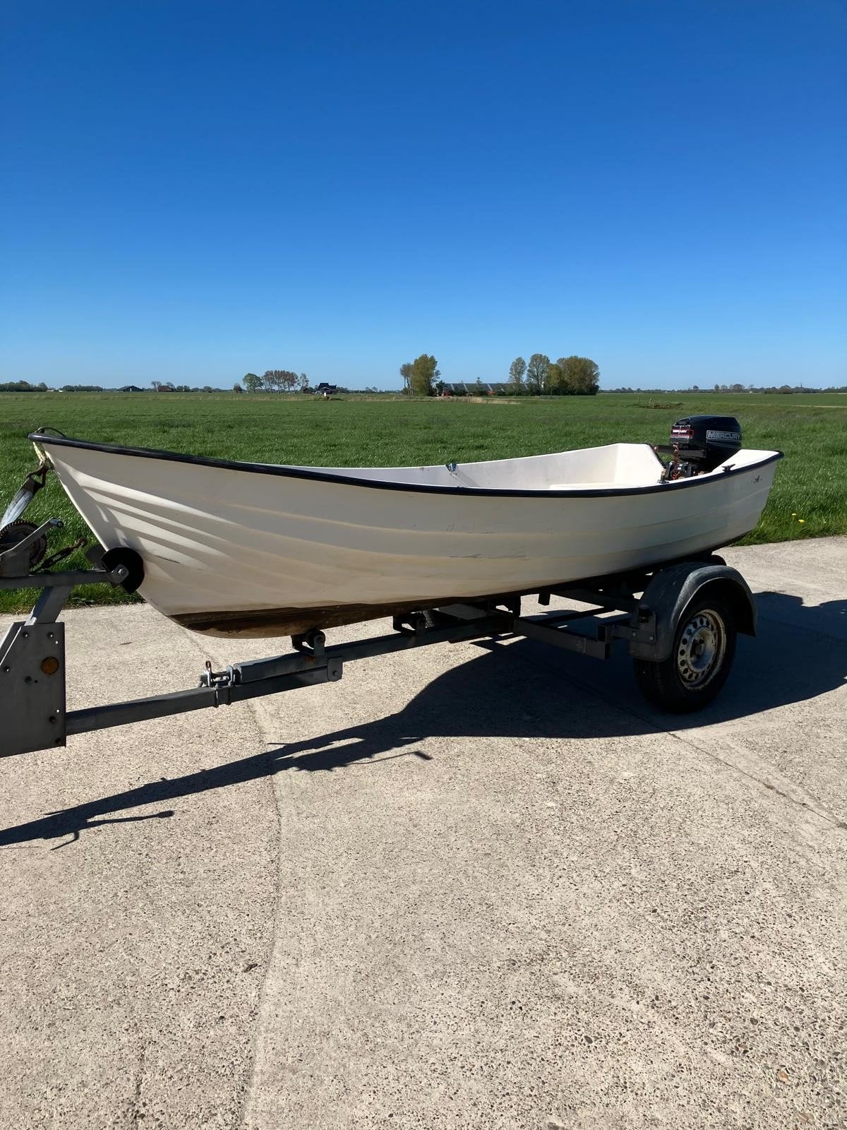 Verano 385, polyester vis- en toerboot met trailer, Ophalen, Polyester, Binnenboordmotor