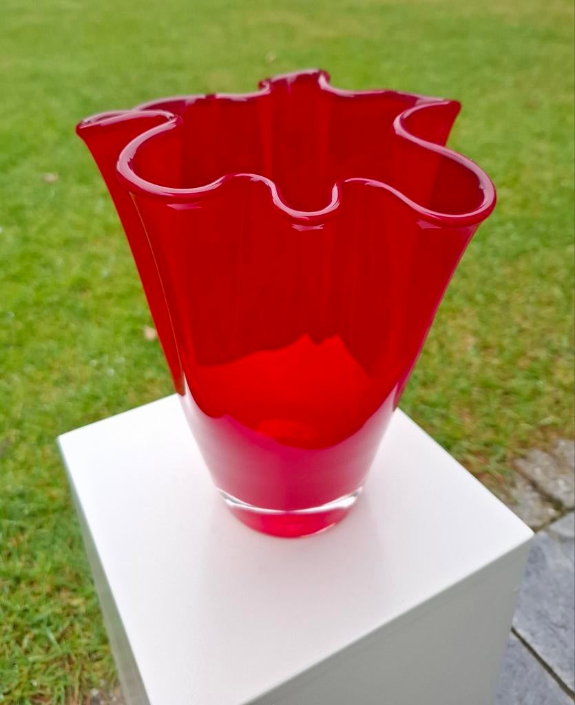 Glazen zakdoek vaas, Ophalen, Minder dan 50 cm, Rood, Glas