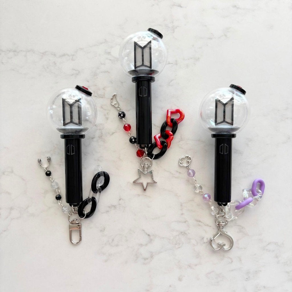 Kpop BTS lightstick sleutelhangers, Ophalen of Verzenden, Nieuw, Gebruiksvoorwerp