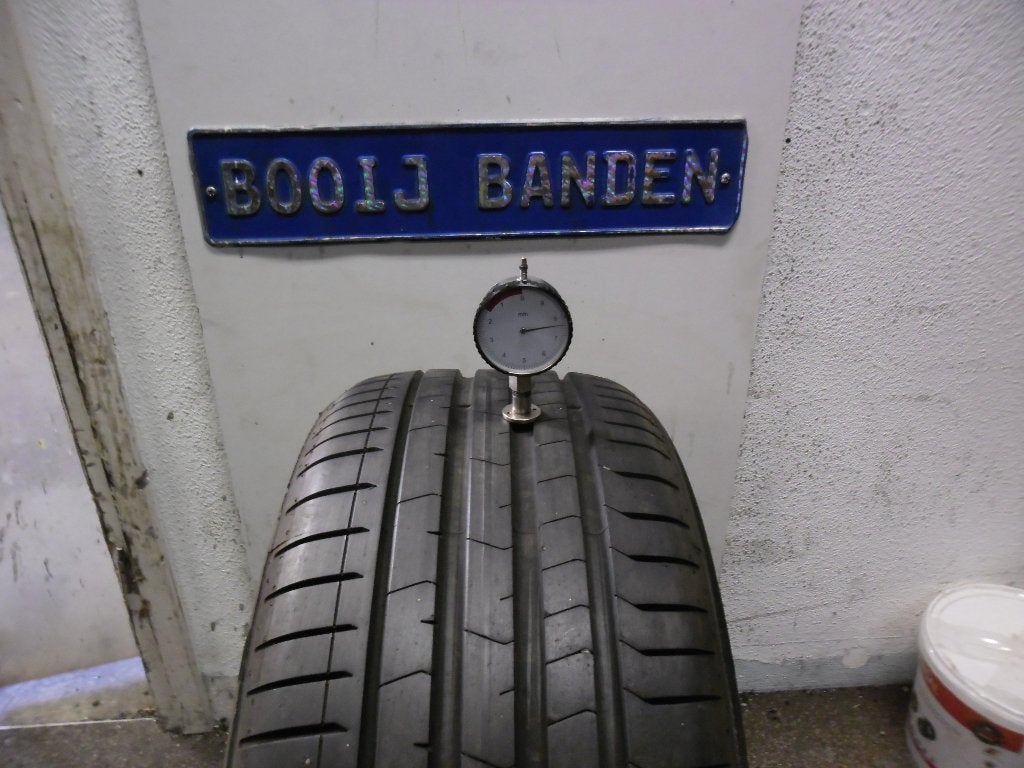 245 40 19 demobanden pirelli p zero met 7,7 mm profiel, 19 inch, 245 mm, Banden en Velgen, Ophalen of Verzenden