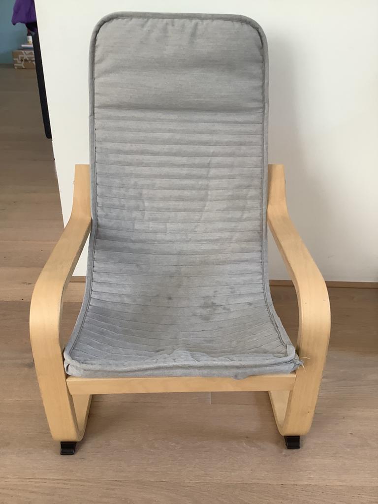 POANG Kinderstoel van berkenfineer van IKEA, Huis en Inrichting, Stoelen, Gebruikt, Ophalen