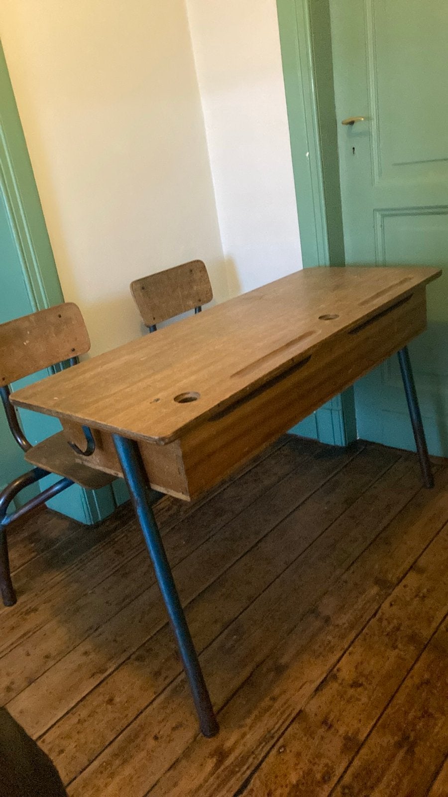 Vintage schoolbank met twee stoelen - Oude schoolset, Ophalen