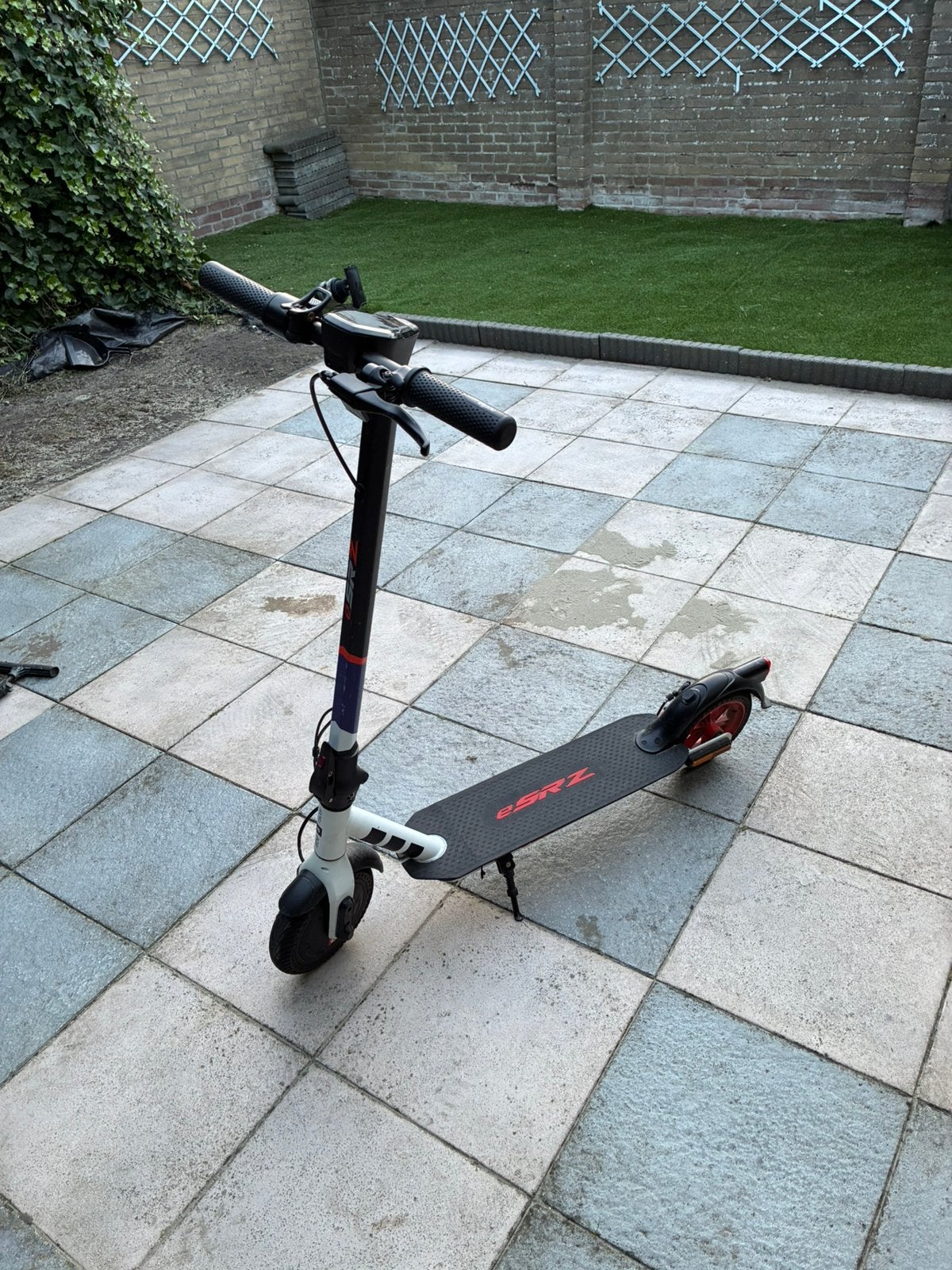 Aprilia ESRZ Elektrische Step, Ophalen, Nieuw, Elektrische step (E-scooter)