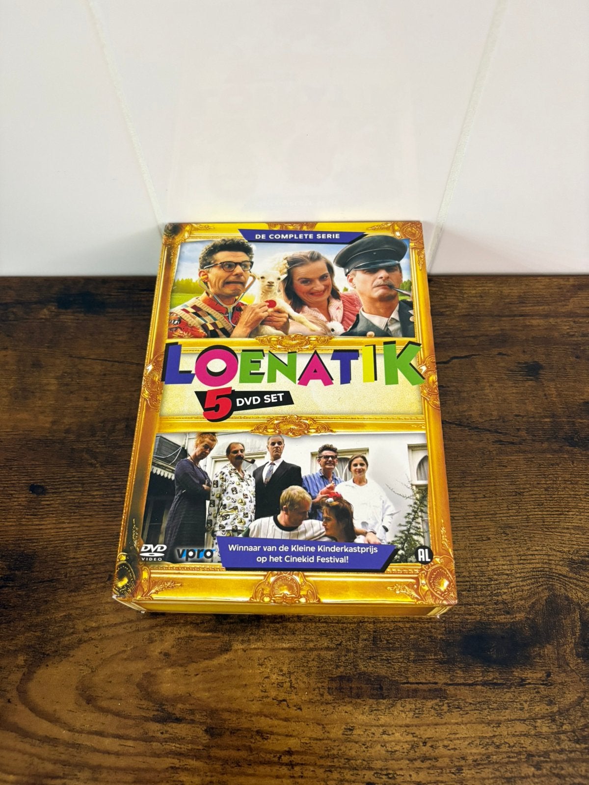 Loenatik complete box seizoen 1 t/m 3, Ophalen of Verzenden, Zo goed als nieuw