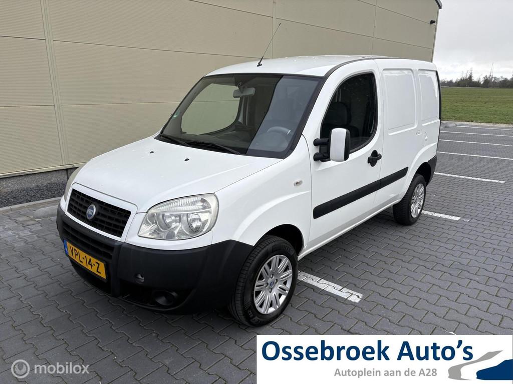 Fiat Doblo Cargo 1.4 Basis, Auto's, Bestelauto's, Voorwielaandrijving, Gebruikt, 4 cilinders, Startonderbreker