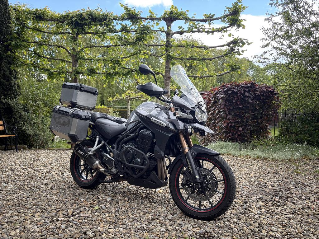 Triumph Tiger Explorer 1200 | Kofferset, Hyperpro, SCProject, Motoren, Motoren | Triumph, Occasion, Motorrijbewijs A, 3 cilinders