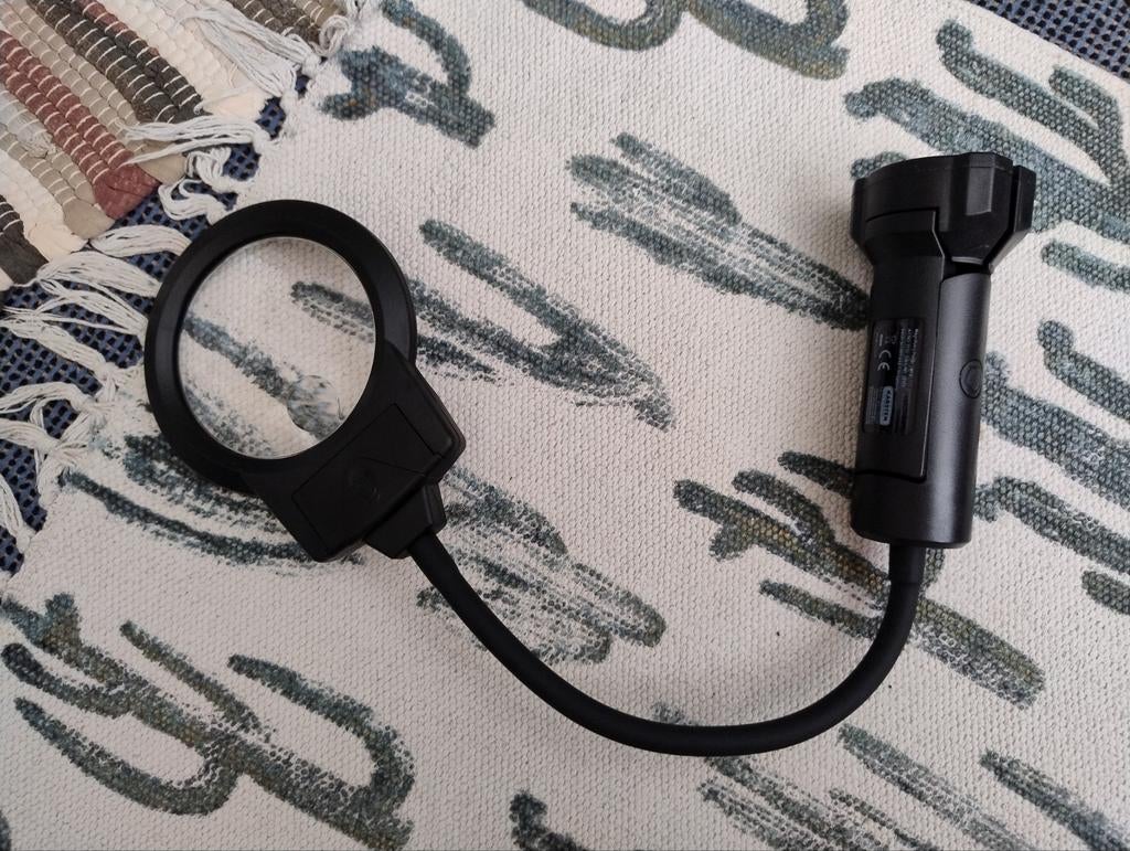 Bureau loeplamp met klem, werkt op AA batterijen, Hobby en Vrije tijd, Vergrootglazen, Loepen en Loeplampen, Ophalen of Verzenden