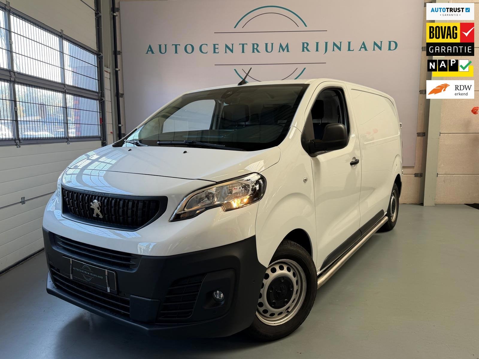 Peugeot Expert 1.5 BlueHDI 120 S&S L2 Navi, Camera, Carplay,, Voorwielaandrijving, Dealer onderhouden, 4 cilinders, Parkeersensor